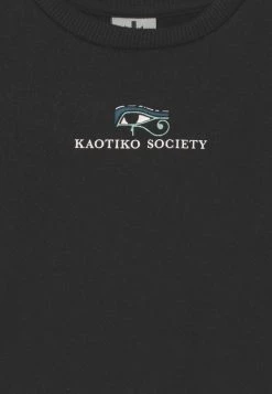 Kaotiko CREW ISIS UNISEX - Sweatshirt - Black 7 Kaotiko CREW ISIS UNISEX - Sweatshirt - Black -Kaotiko || Fire And Glory Populaire Magasin 21434d300ef0454184e5c902d77d5305
