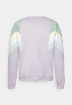 Kaotiko - Unisex CREW SEATTLE - Sweatshirt - Lila/green/cream/white -Kaotiko || Fire And Glory Populaire Magasin 362b2dd3e5694ab9a0aebd08bf79f6d0