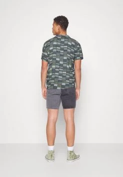 Kaotiko CAMISA ZANZIBAR UNISEX - Hemd - Green -Kaotiko || Fire And Glory Populaire Magasin 36560cab8d19403c89ba605a19efd153