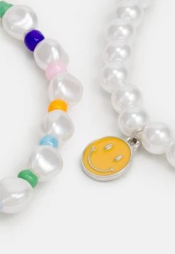 Fire & Glory FLORA BRACELET 3 PACK - Armband - Peach Multi - Damen -Kaotiko || Fire And Glory Populaire Magasin 46e9ba8a1b9d429ebb98a76d1ab39f7e