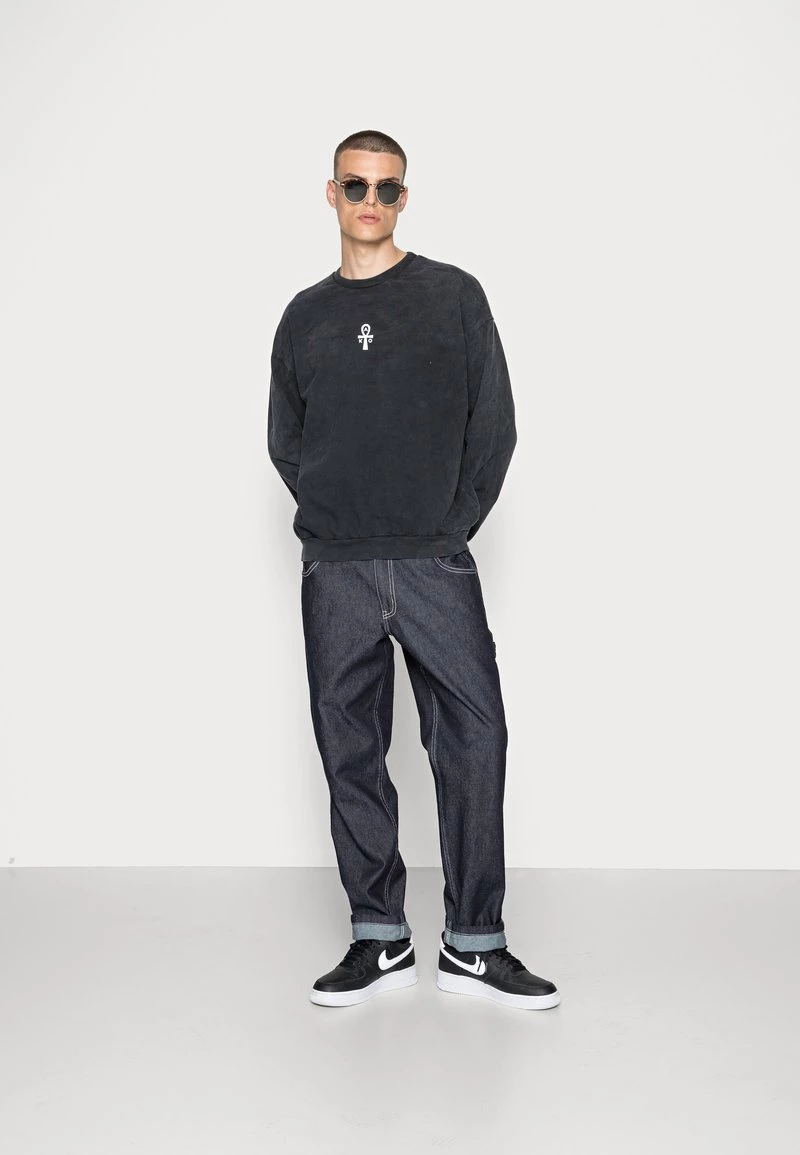 Kaotiko - Herren CREW ESCARABEO - Sweatshirt - Black 4 Kaotiko - Herren CREW ESCARABEO - Sweatshirt - Black – Bild 2