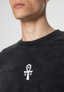 Kaotiko - Herren CREW ESCARABEO - Sweatshirt - Black 11 Kaotiko - Herren CREW ESCARABEO - Sweatshirt - Black -Kaotiko || Fire And Glory Populaire Magasin 617431f098d440c280c24d4282fe4897