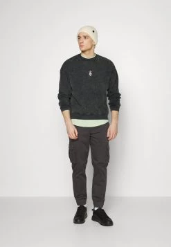 Kaotiko CREW WASHED PALM VIBES UNISEX - Sweatshirt - Black -Kaotiko || Fire And Glory Populaire Magasin 8d3175d2f0424105970620d792ba31ba