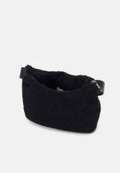 Fire & Glory PCSJOLLA SHOULDER BAG - Handtasche - Black - Damen -Kaotiko || Fire And Glory Populaire Magasin 97b4a5d42a8043048632313a41763b93