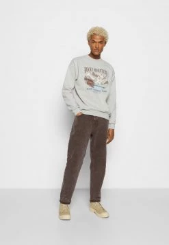 Kaotiko CREW ROCKS MOUNTAINS UNISEX - Sweatshirt - Grey -Kaotiko || Fire And Glory Populaire Magasin b9861f81cec64284861f728ce3056e8b