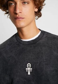 Kaotiko UNISEX - Sweatshirt - Black -Kaotiko || Fire And Glory Populaire Magasin e299ec2d856148ce815489fc42b731a8