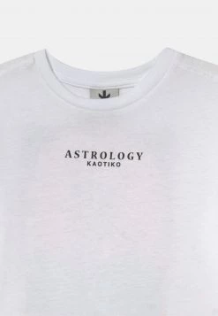 Kaotiko SUN UNISEX - T-Shirt Print - White -Kaotiko || Fire And Glory Populaire Magasin ecd8fc121b4240a58a47c224c349ca30