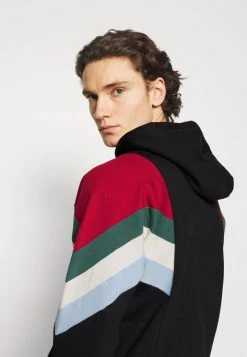 Kaotiko SUD CAP WALKER UNISEX - Kapuzenpullover - Black -Kaotiko || Fire And Glory Populaire Magasin f9ed938d1811411cadf983629f1998c8